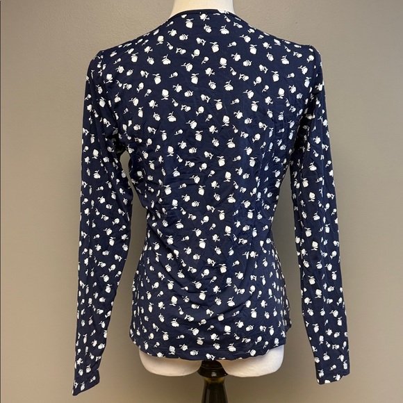 Lands’ End Navy Floral Stretch Long Sleeve Top Size S - Picture 3 of 4